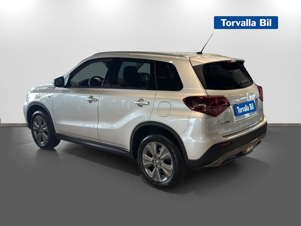 Vehicle Image 7