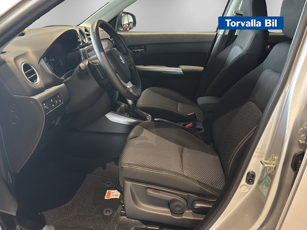 Vehicle Image 9