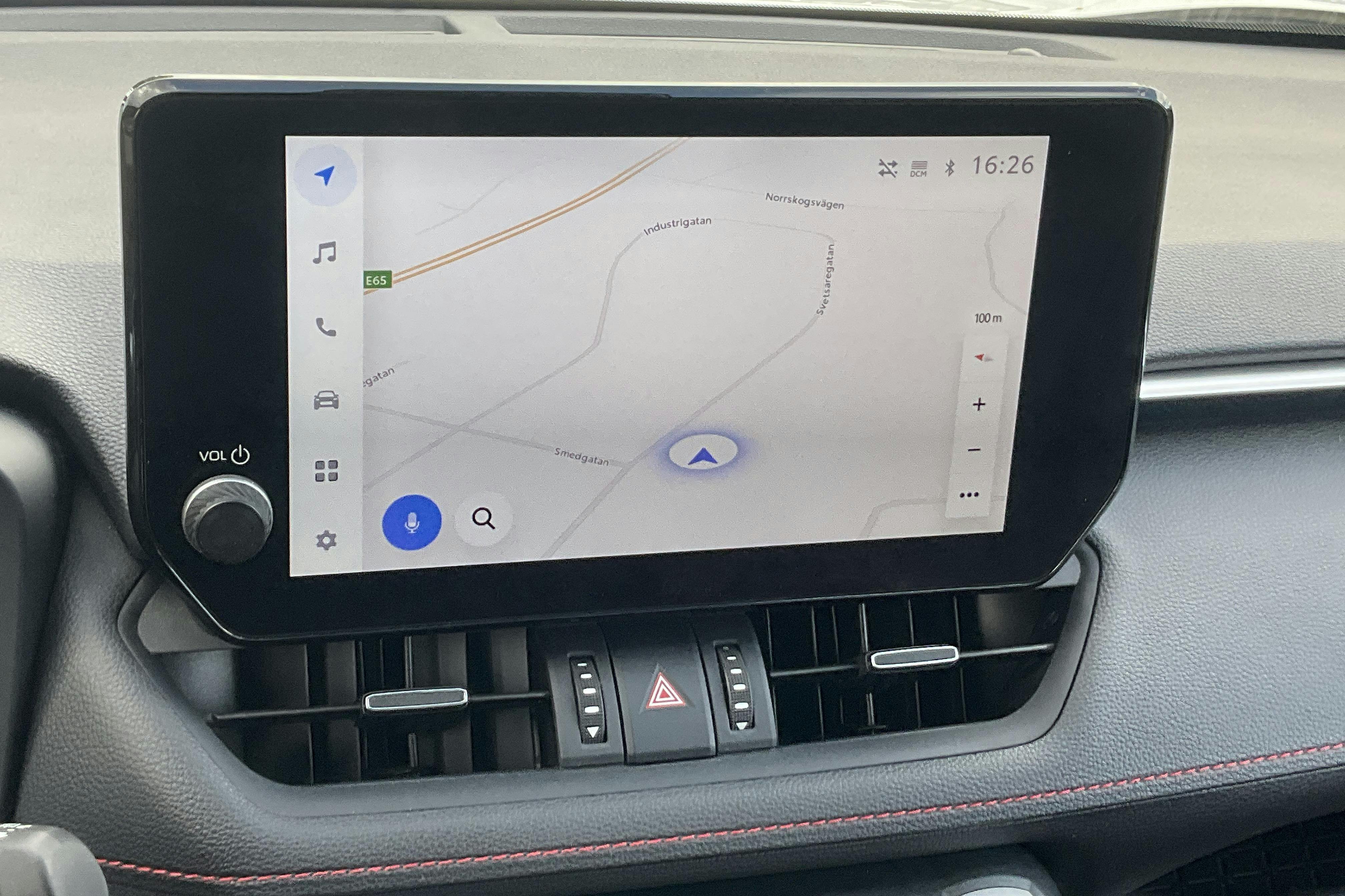 Vehicle Image 11