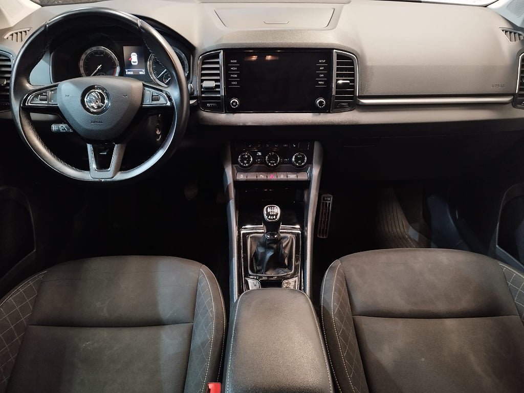 Vehicle Image 13