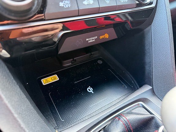 Vehicle Image 38