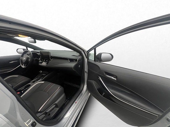 Vehicle Image 23