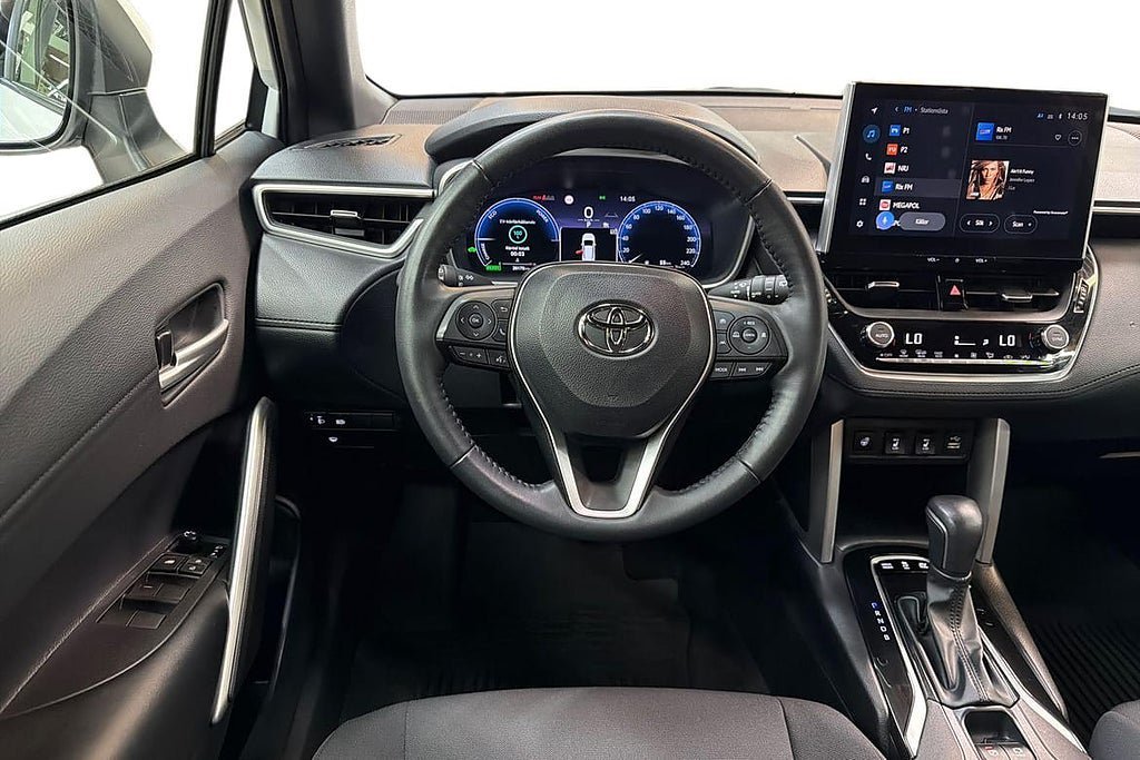 Vehicle Image 10