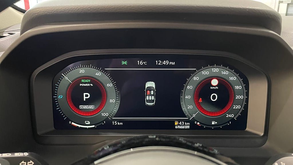 Vehicle Image 11