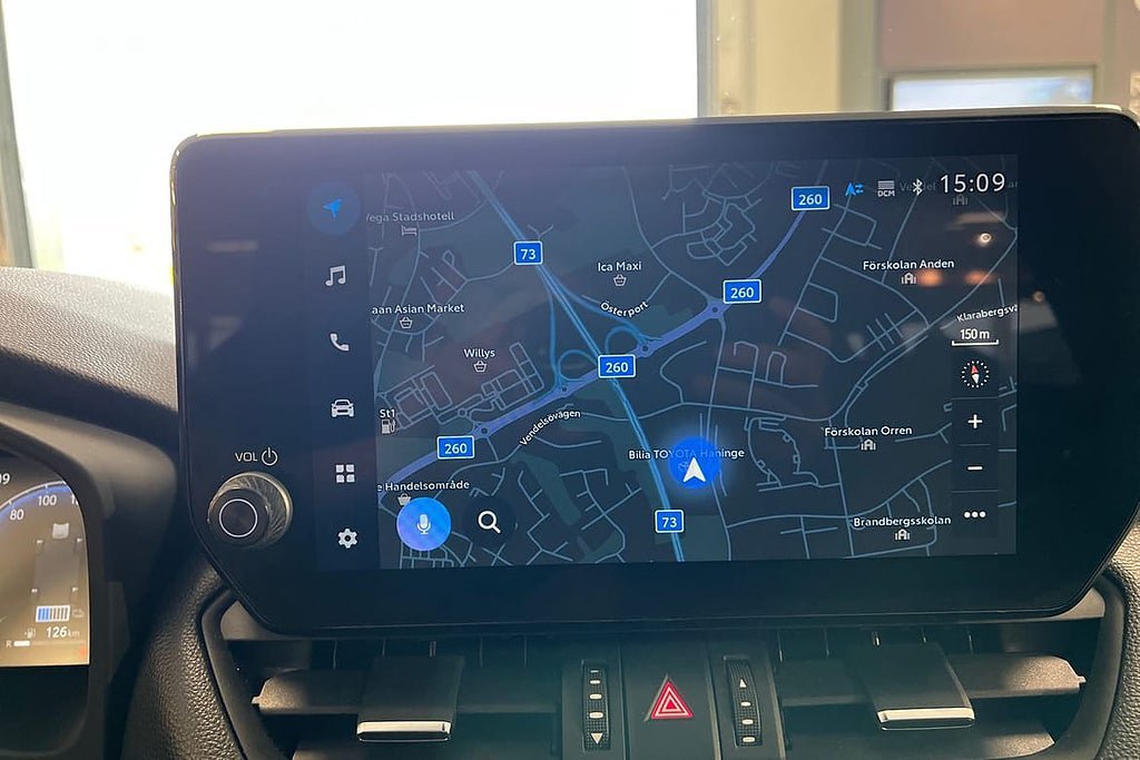 Vehicle Image 15