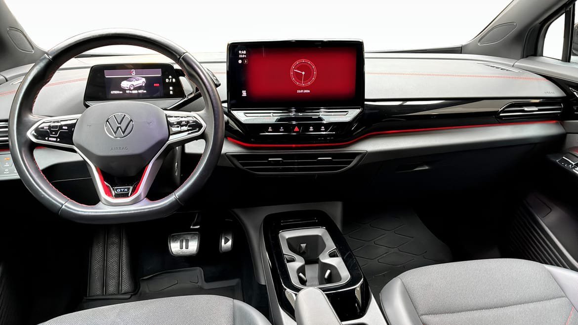 Vehicle Image 10