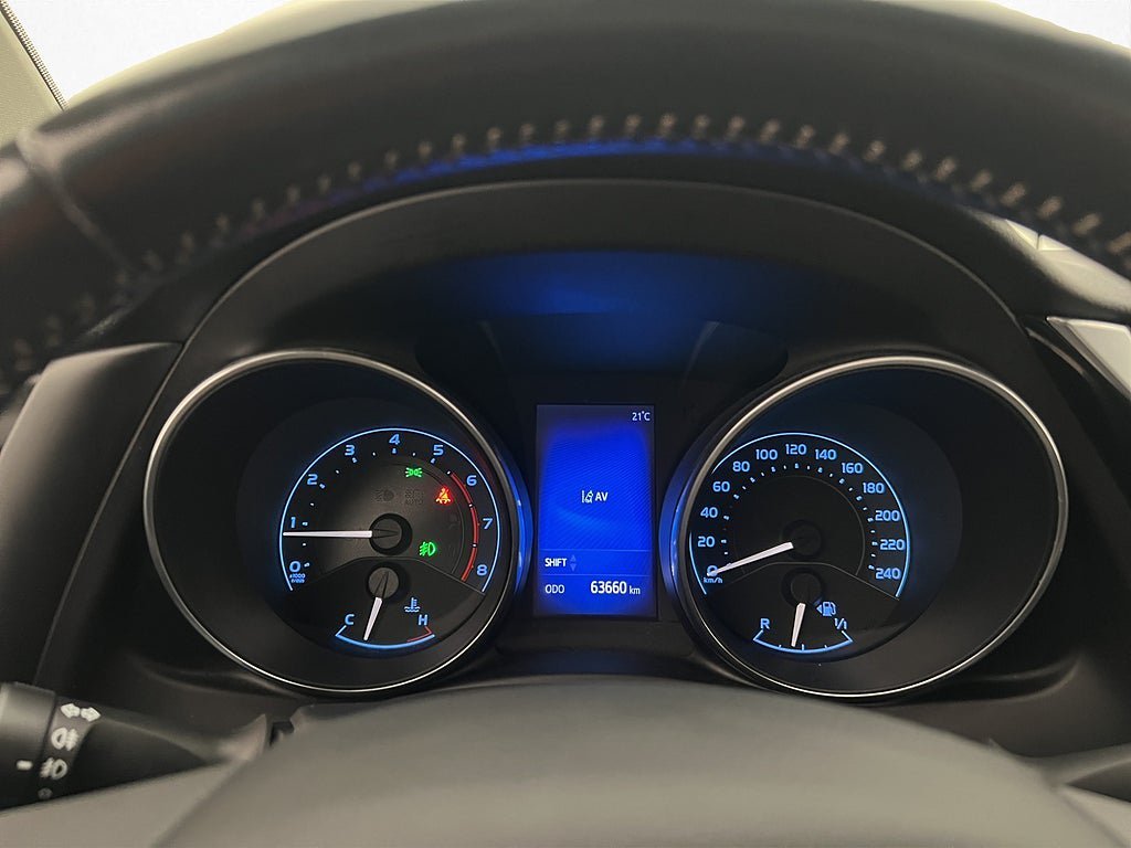 Vehicle Image 13