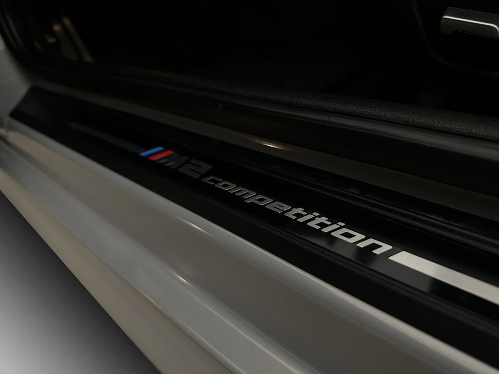Vehicle Image 35