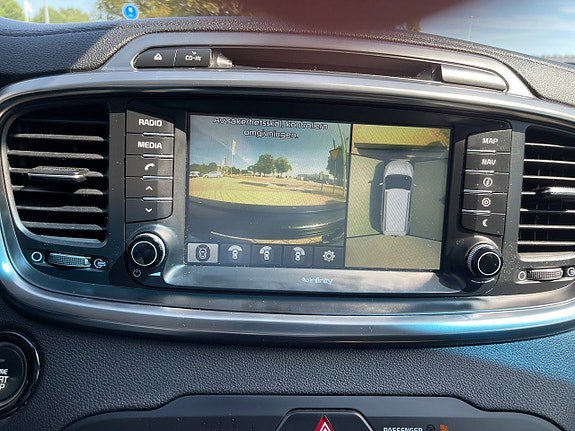 Vehicle Image 26