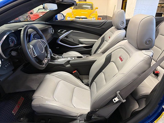 Vehicle Image 36