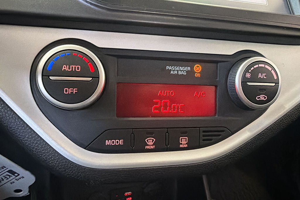 Vehicle Image 21