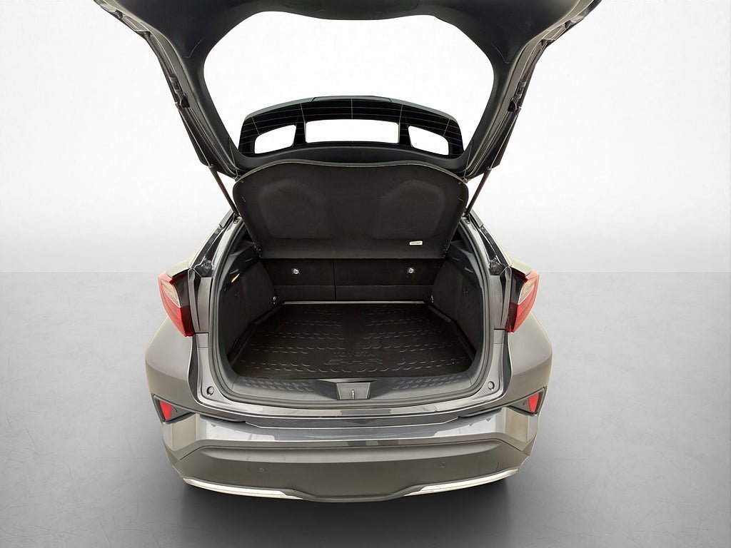 Vehicle Image 15