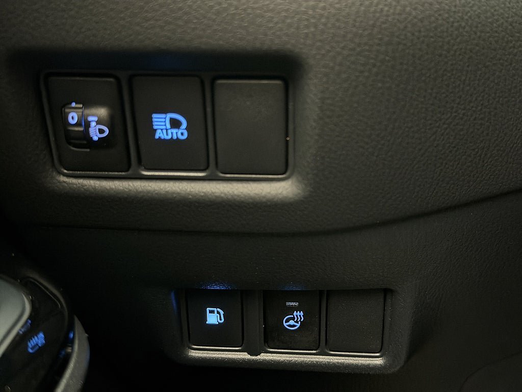 Vehicle Image 30