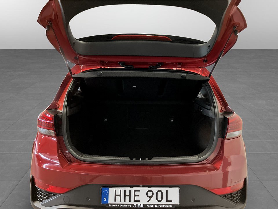 Vehicle Image 14