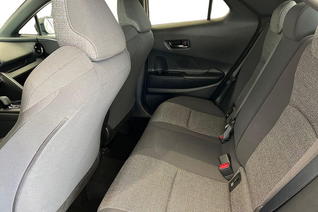 Vehicle Image 11