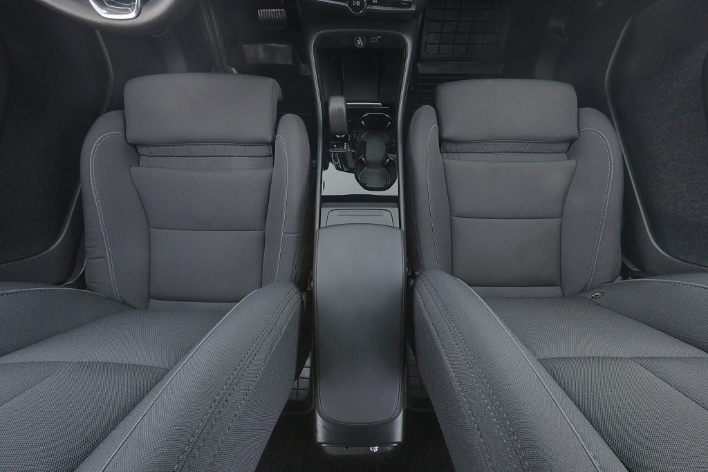 Vehicle Image 14