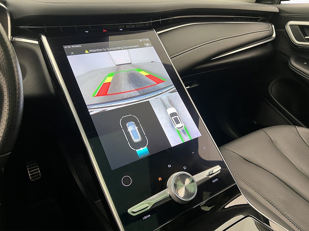 Vehicle Image 35