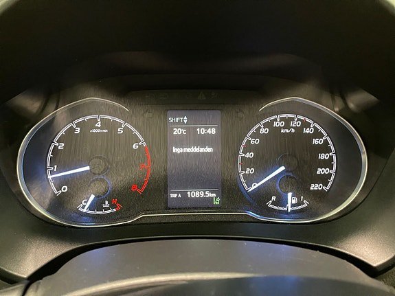 Vehicle Image 10