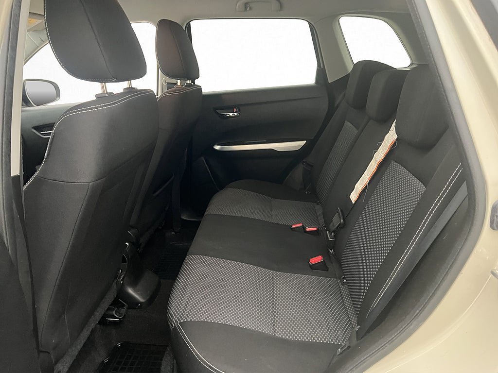Vehicle Image 22