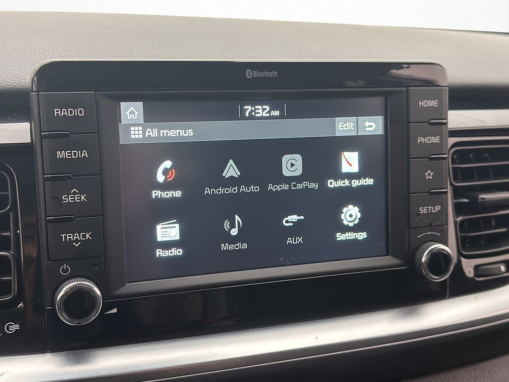 Vehicle Image 21