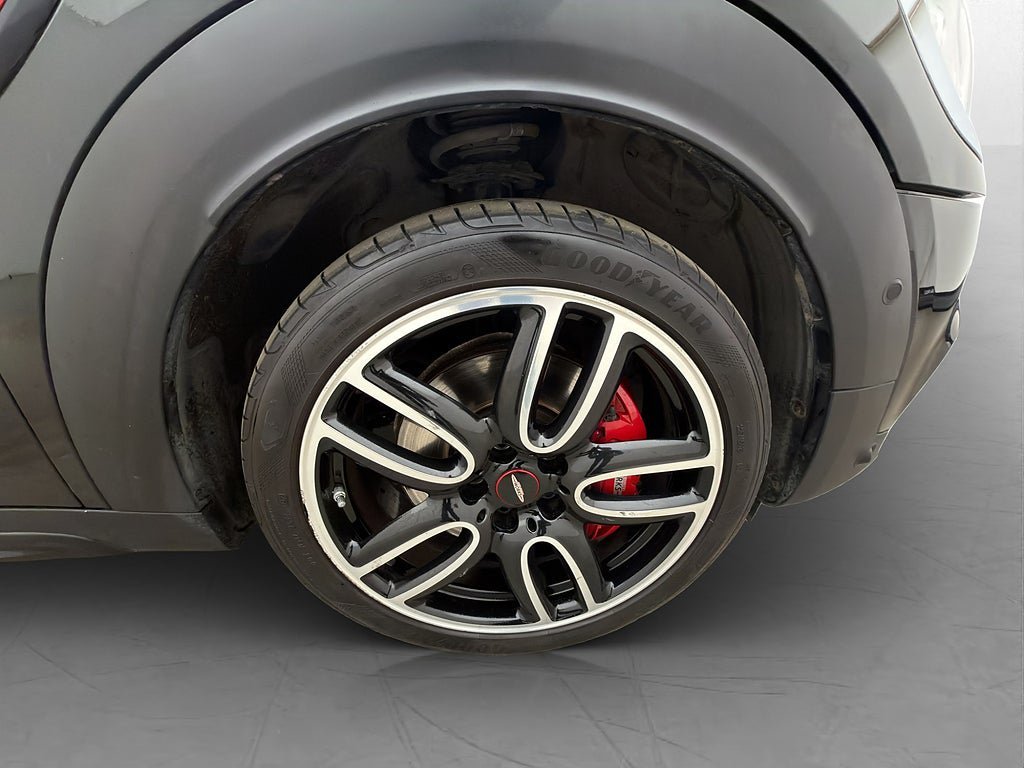 Vehicle Image 36