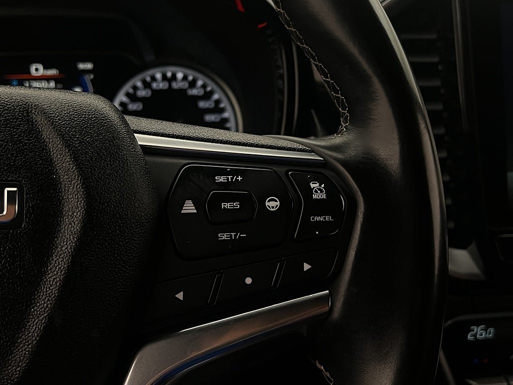 Vehicle Image 19
