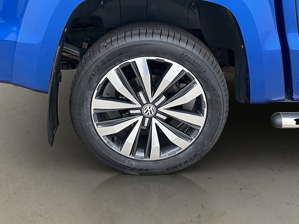 Vehicle Image 35