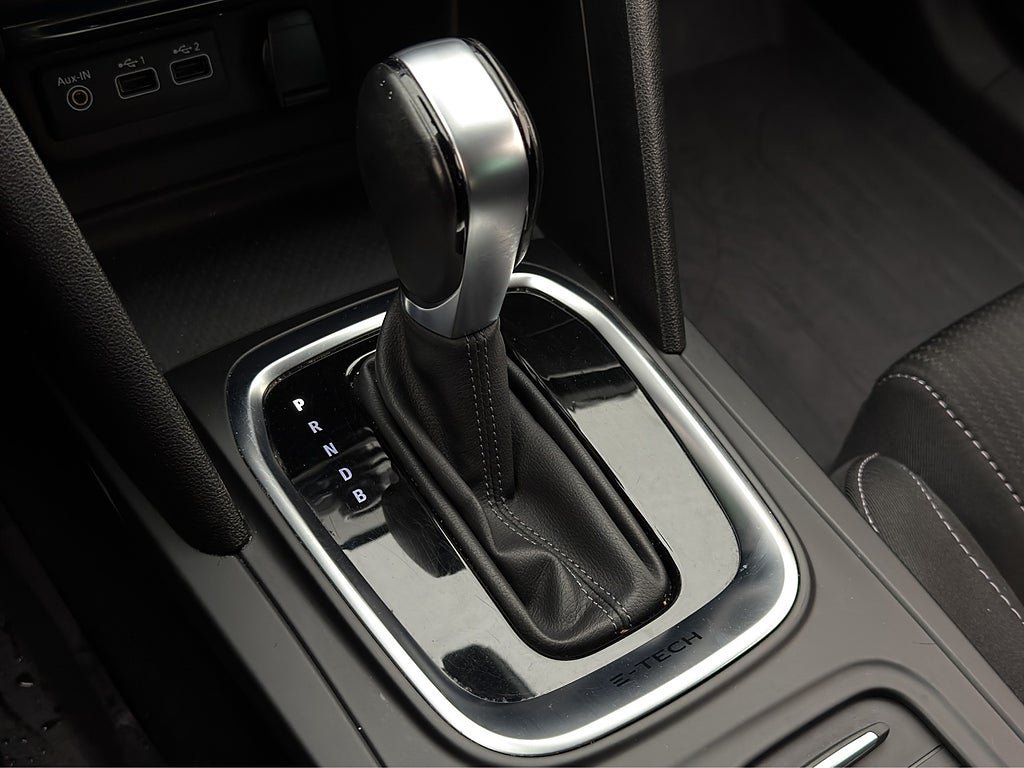 Vehicle Image 21