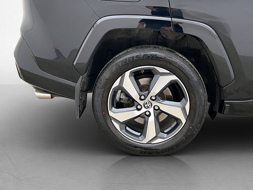 Vehicle Image 30