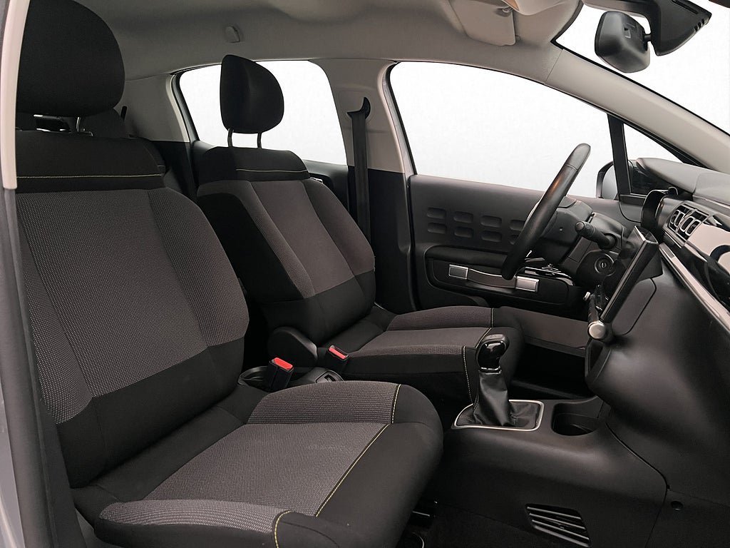 Vehicle Image 23