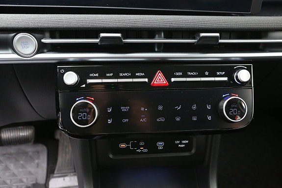 Vehicle Image 24