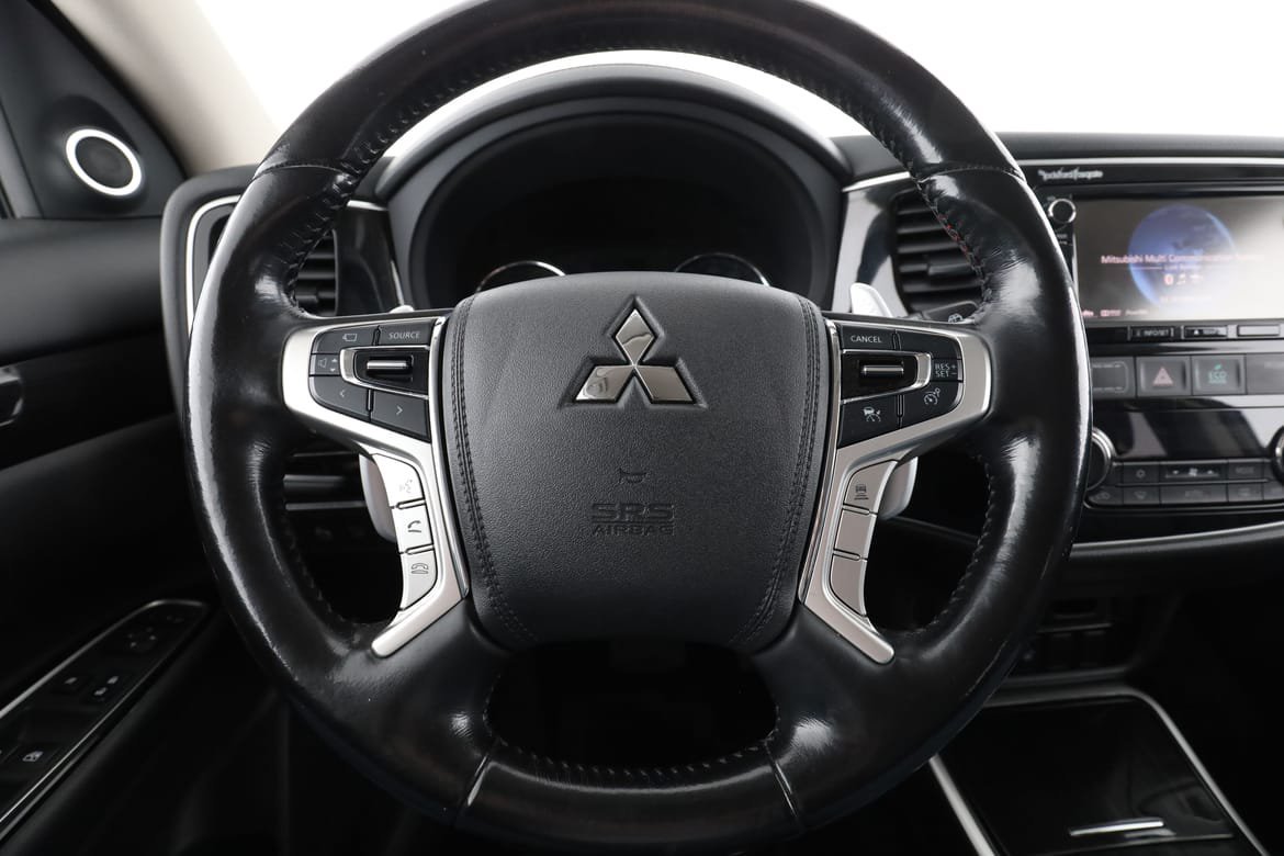 Vehicle Image 19