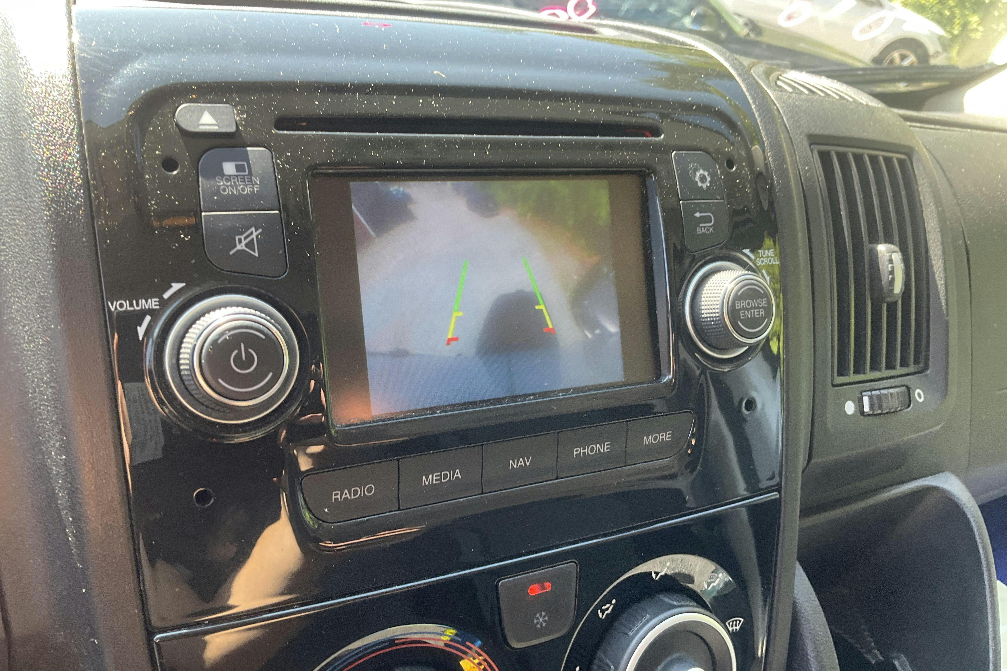 Vehicle Image 11