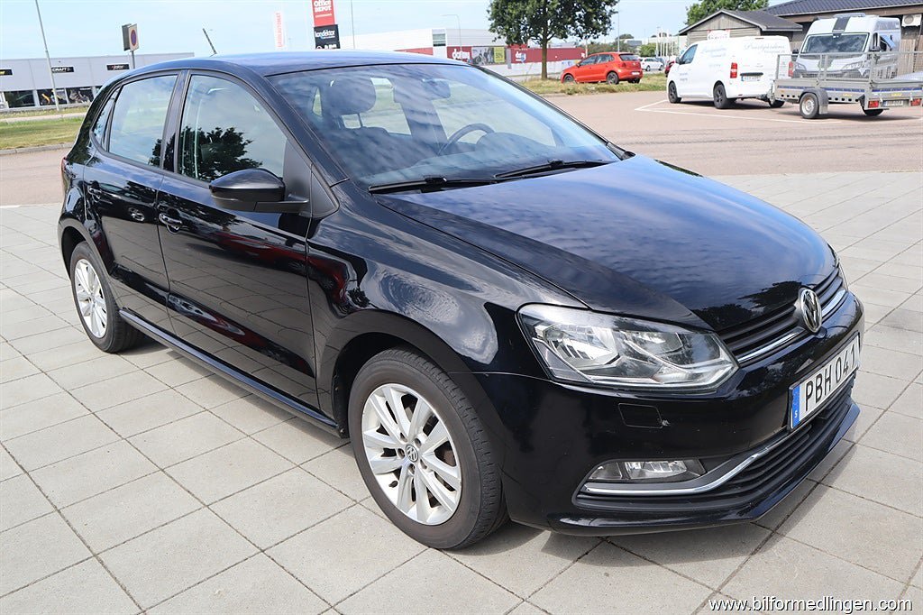 Vehicle Image 6