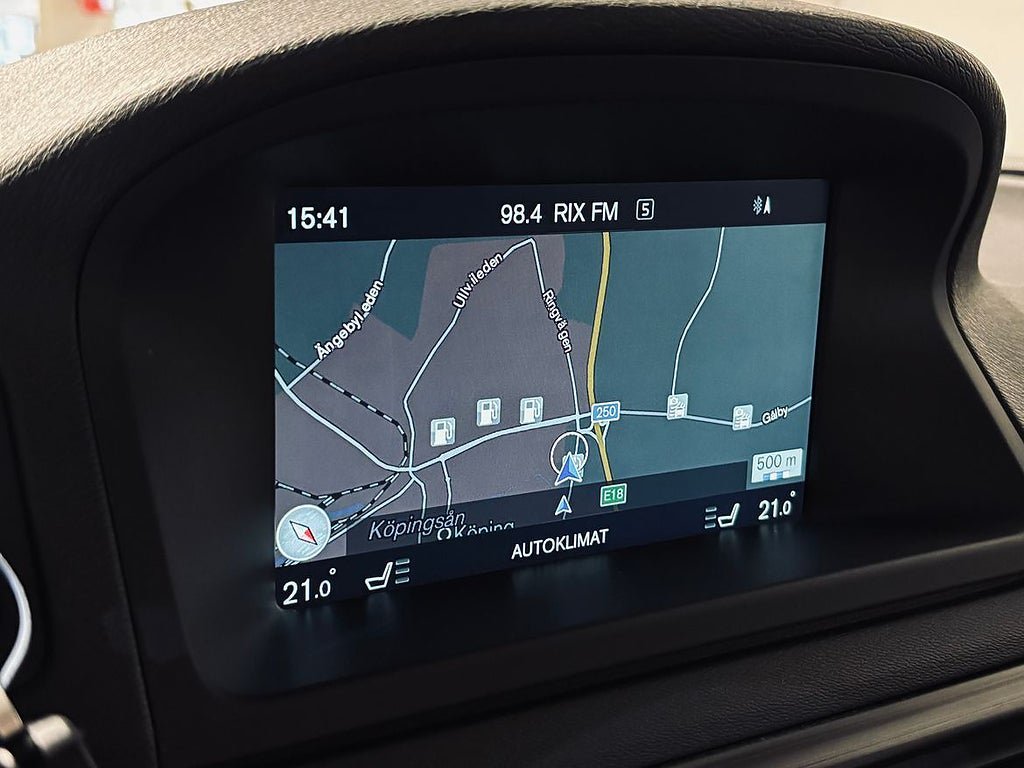 Vehicle Image 17
