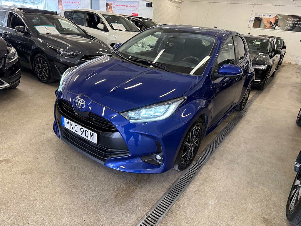 Vehicle Image 14