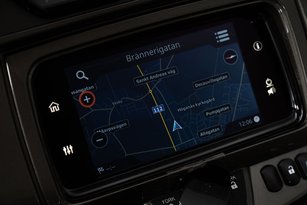 Vehicle Image 9