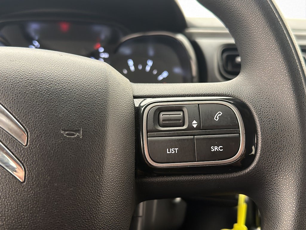 Vehicle Image 23