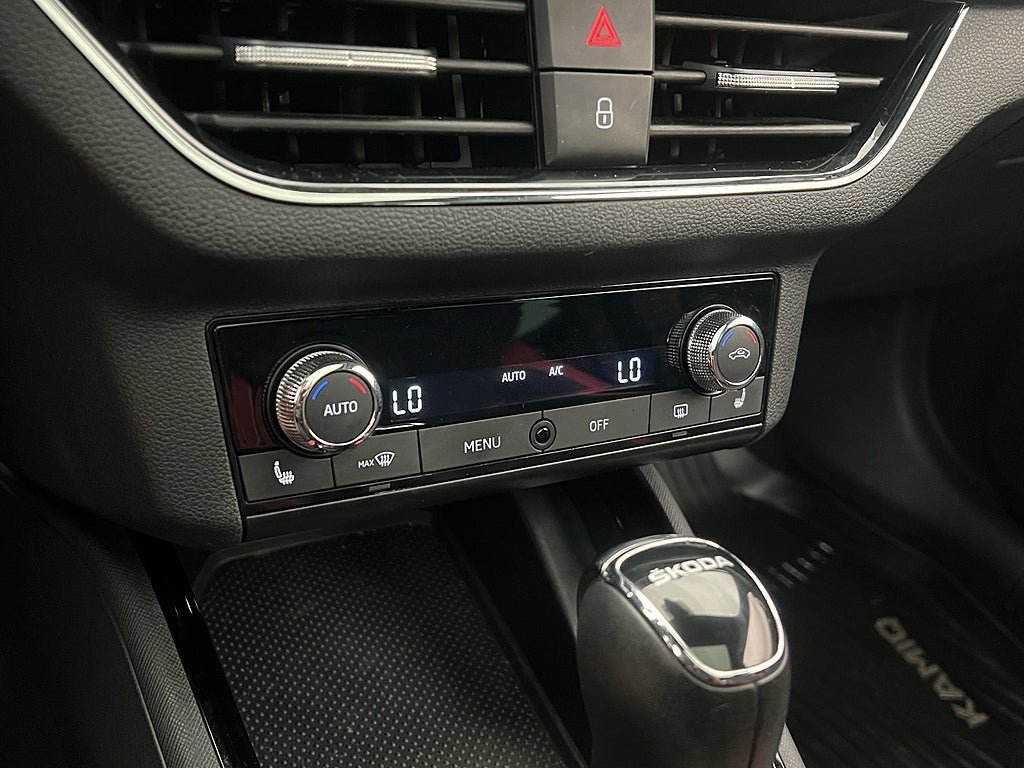 Vehicle Image 28