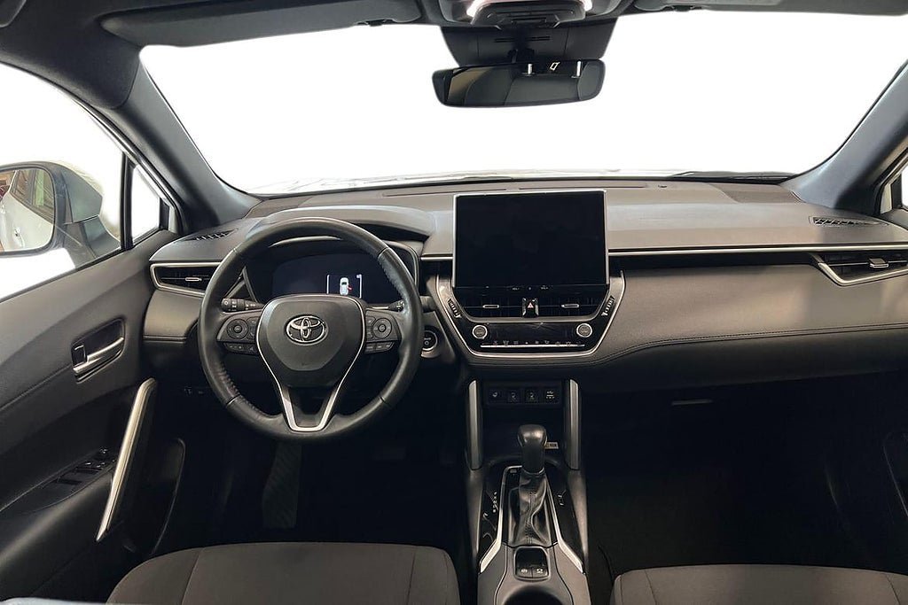 Vehicle Image 10