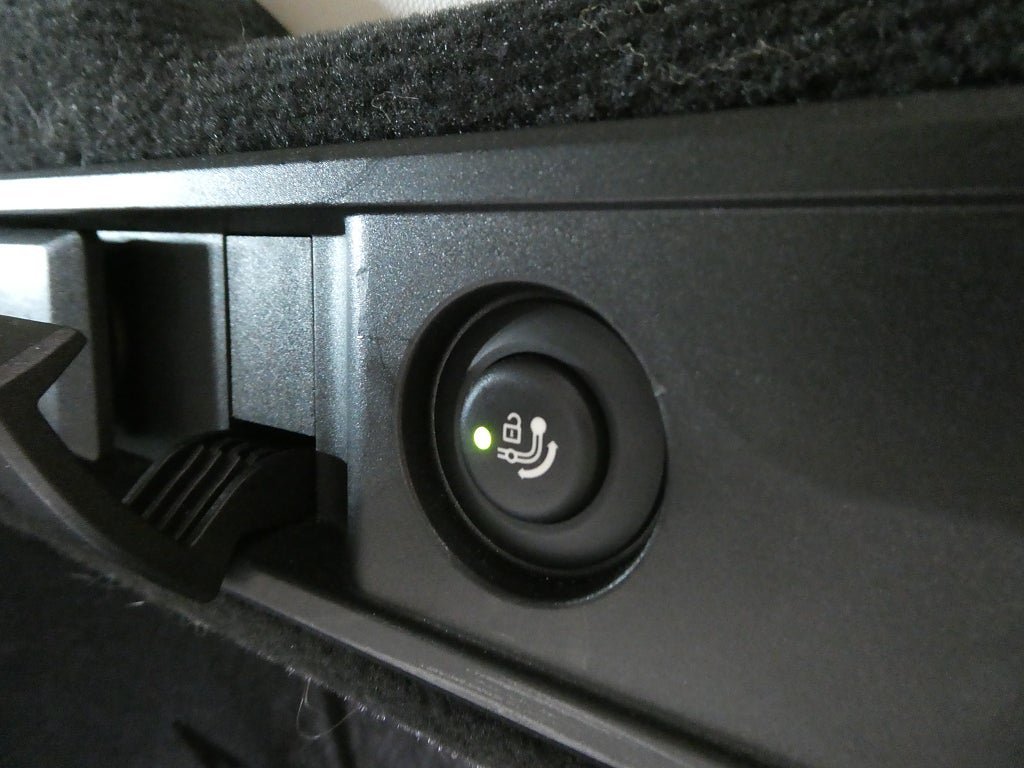 Vehicle Image 26