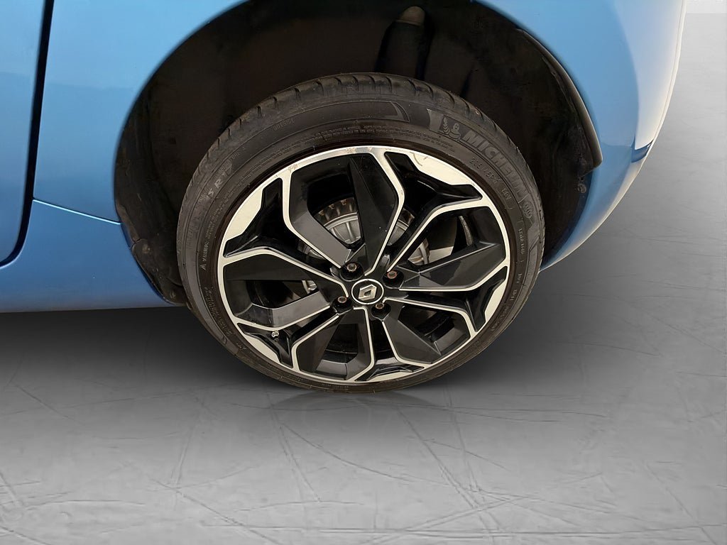 Vehicle Image 31