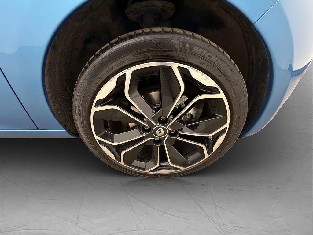 Vehicle Image 33