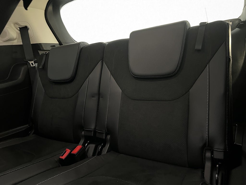 Vehicle Image 31