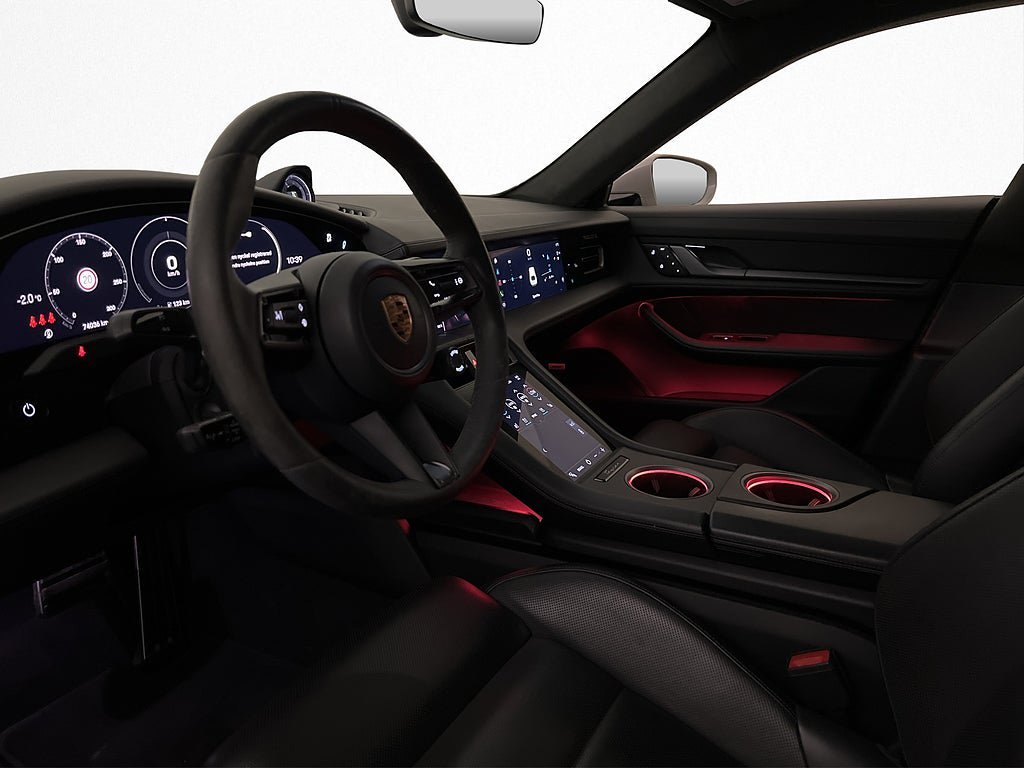 Vehicle Image 38