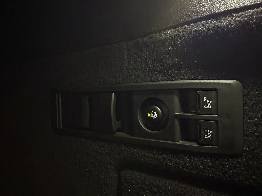Vehicle Image 31