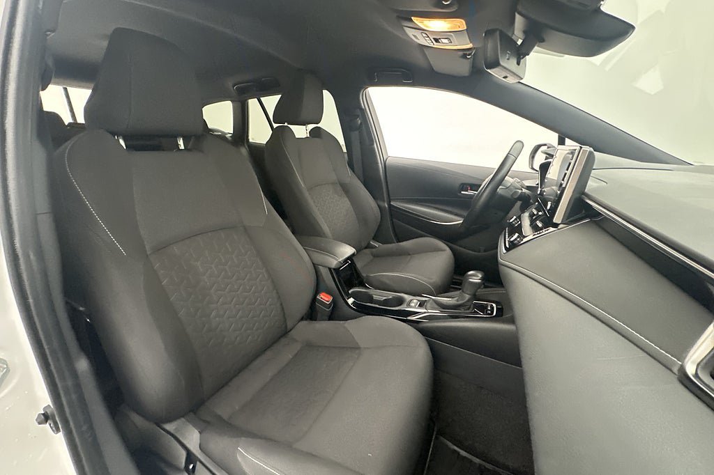 Vehicle Image 23