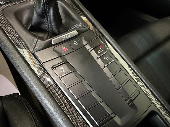 Vehicle Image 27
