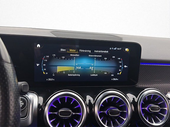 Vehicle Image 26