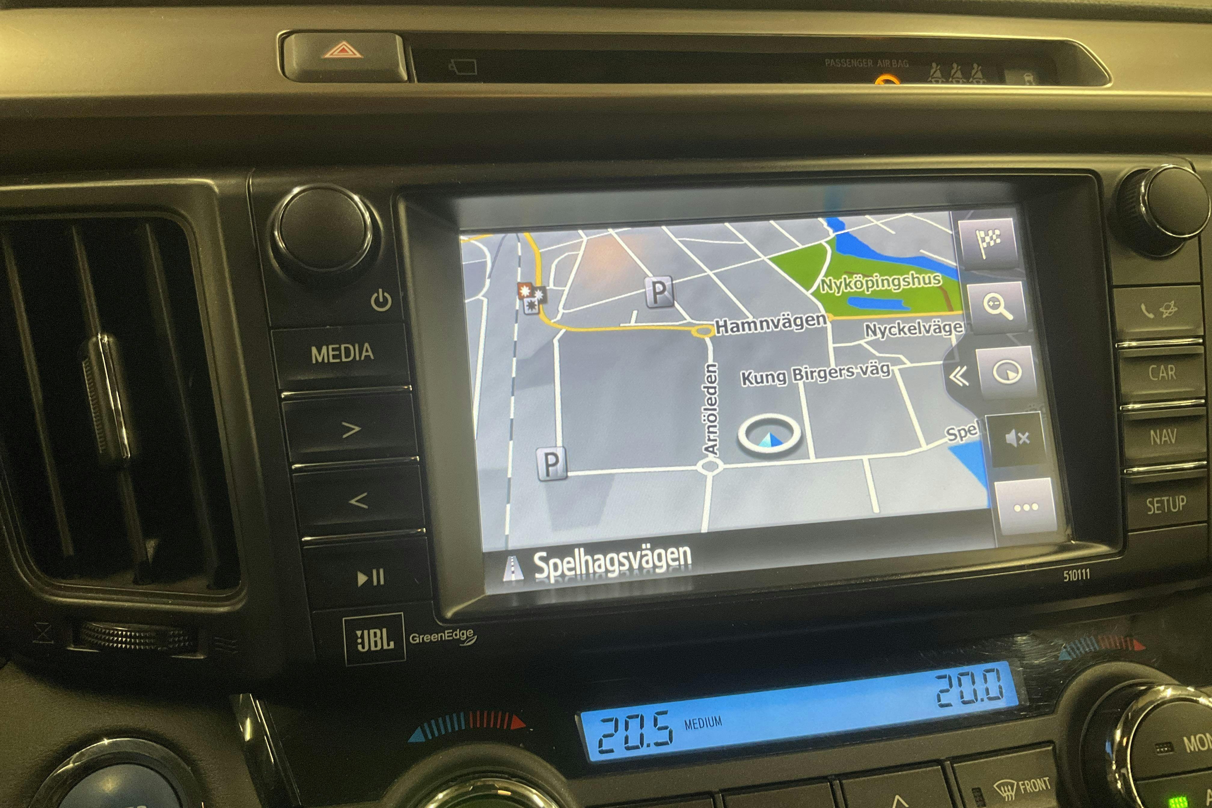 Vehicle Image 13